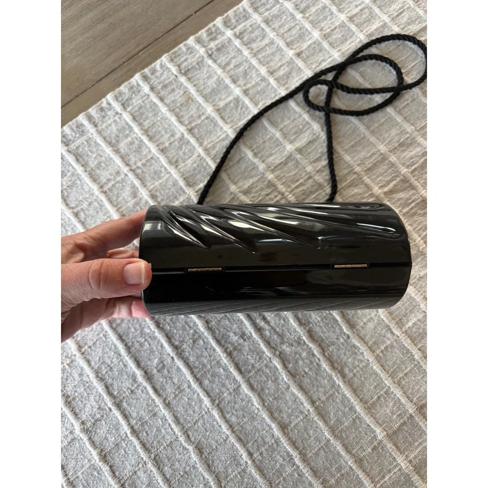 Vintage Scoundrel Black Hard Shell Evening Clutch Red Lining Wave Texture Bag - Picture 2 of 8
